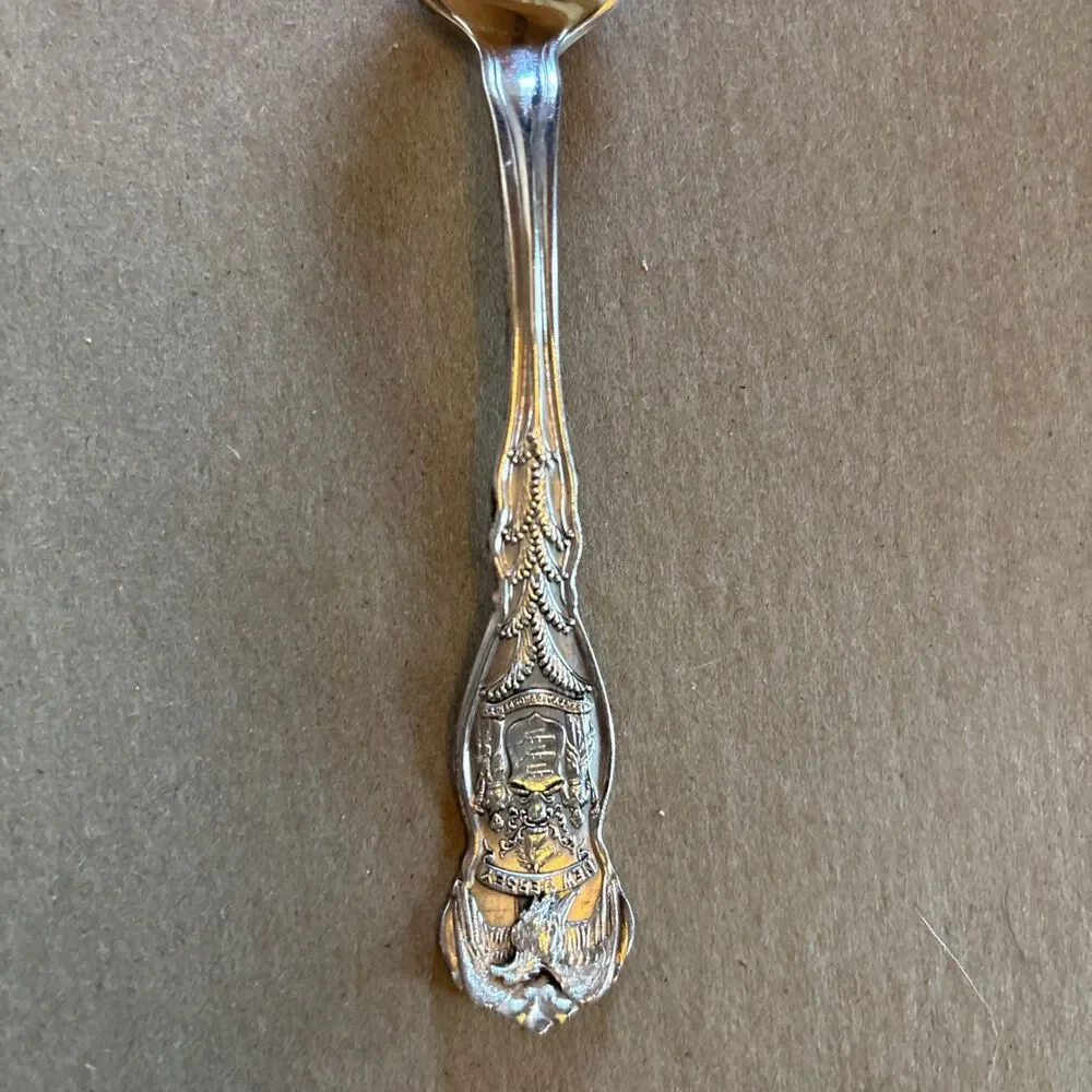 Wm Rogers this vintage